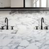 Salle de Bain en marbre renforcé calacatta sur panneau ALUPANEL : lavabos